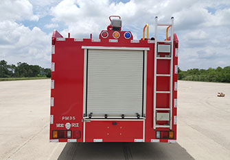 HXF5100GXFPM35/QLVI型泡沫消防車